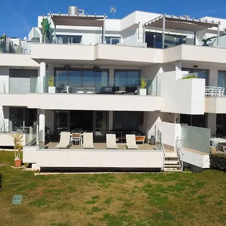 3 Bedroom Apartment, Cabopino, By Casa Del Sol Hr Apartamento Marbella